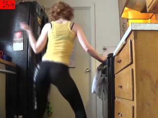 HOT sexy israeli GIRL TWERK